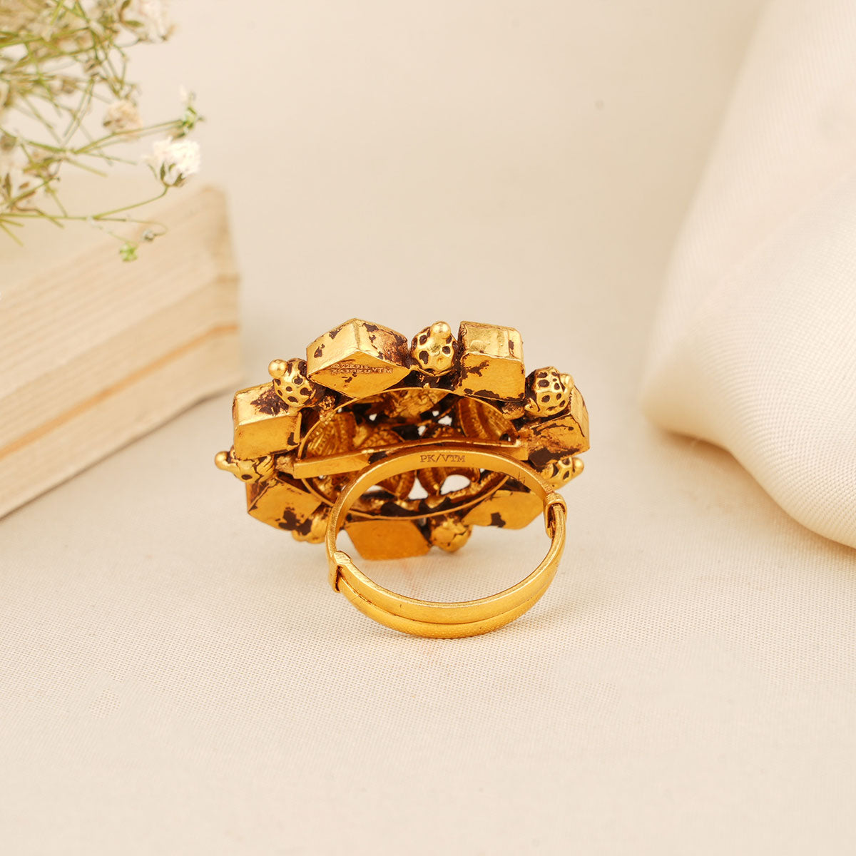 Mesmerizing Ring
