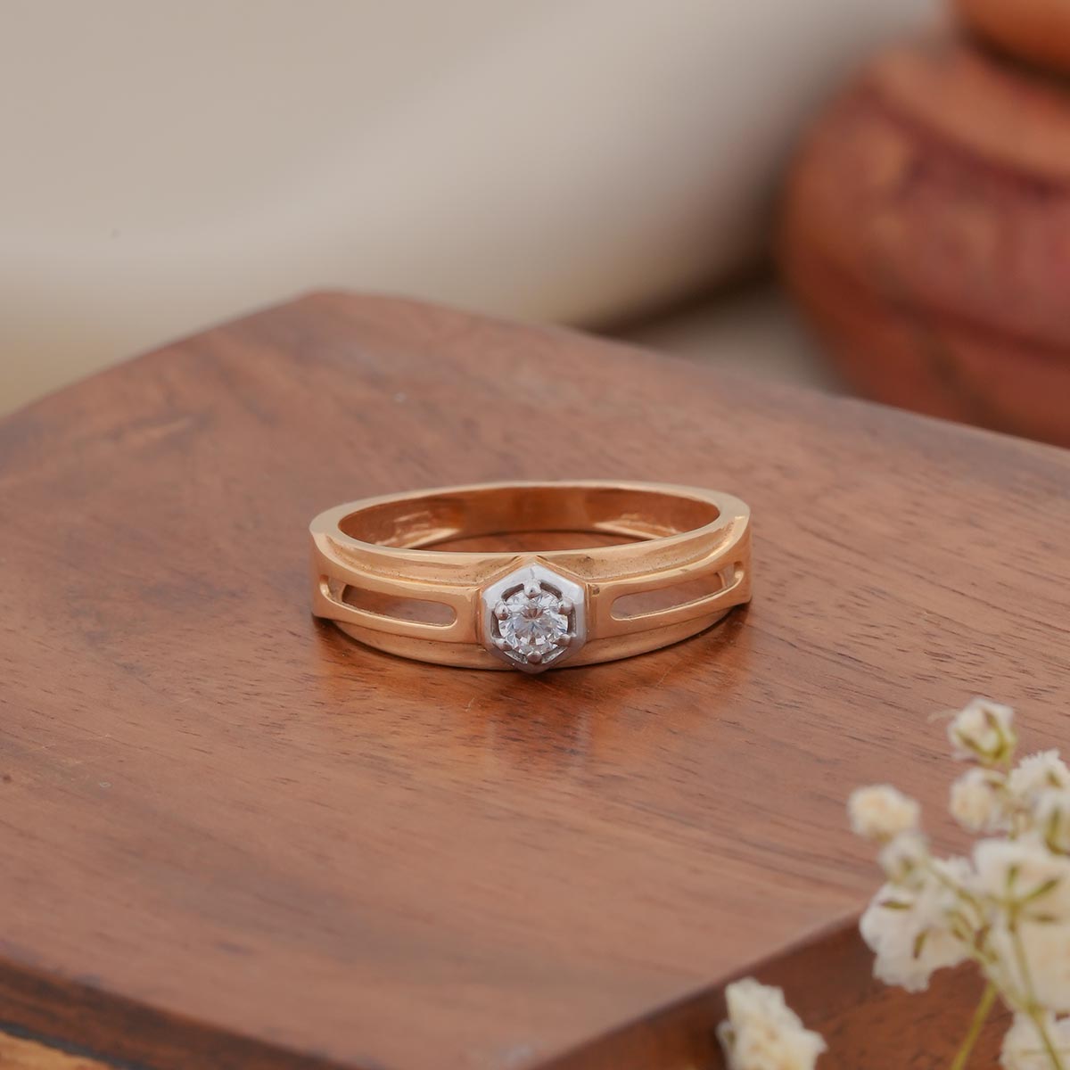 Dazzling Aura Ring
