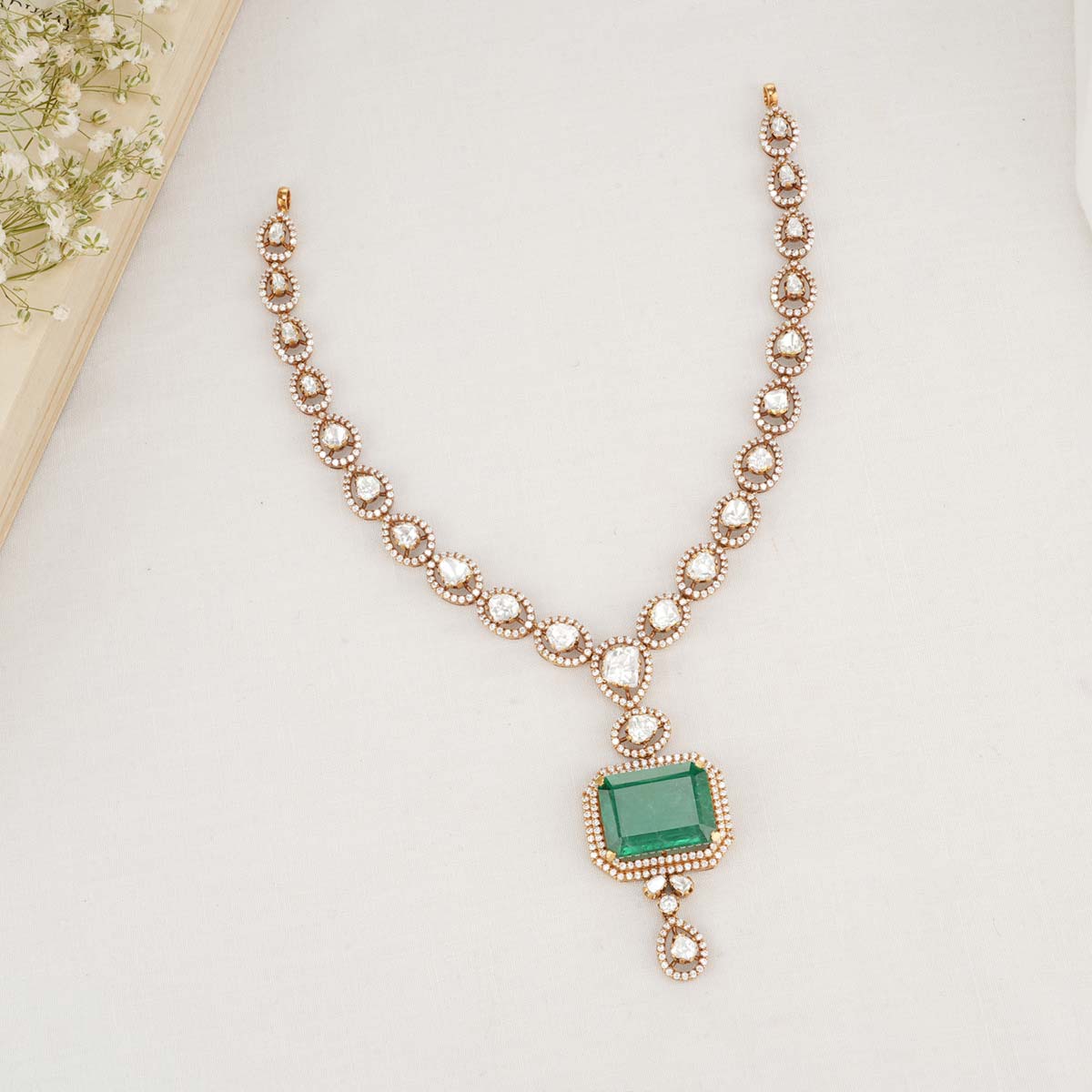 Aazia Victorian Short Necklace