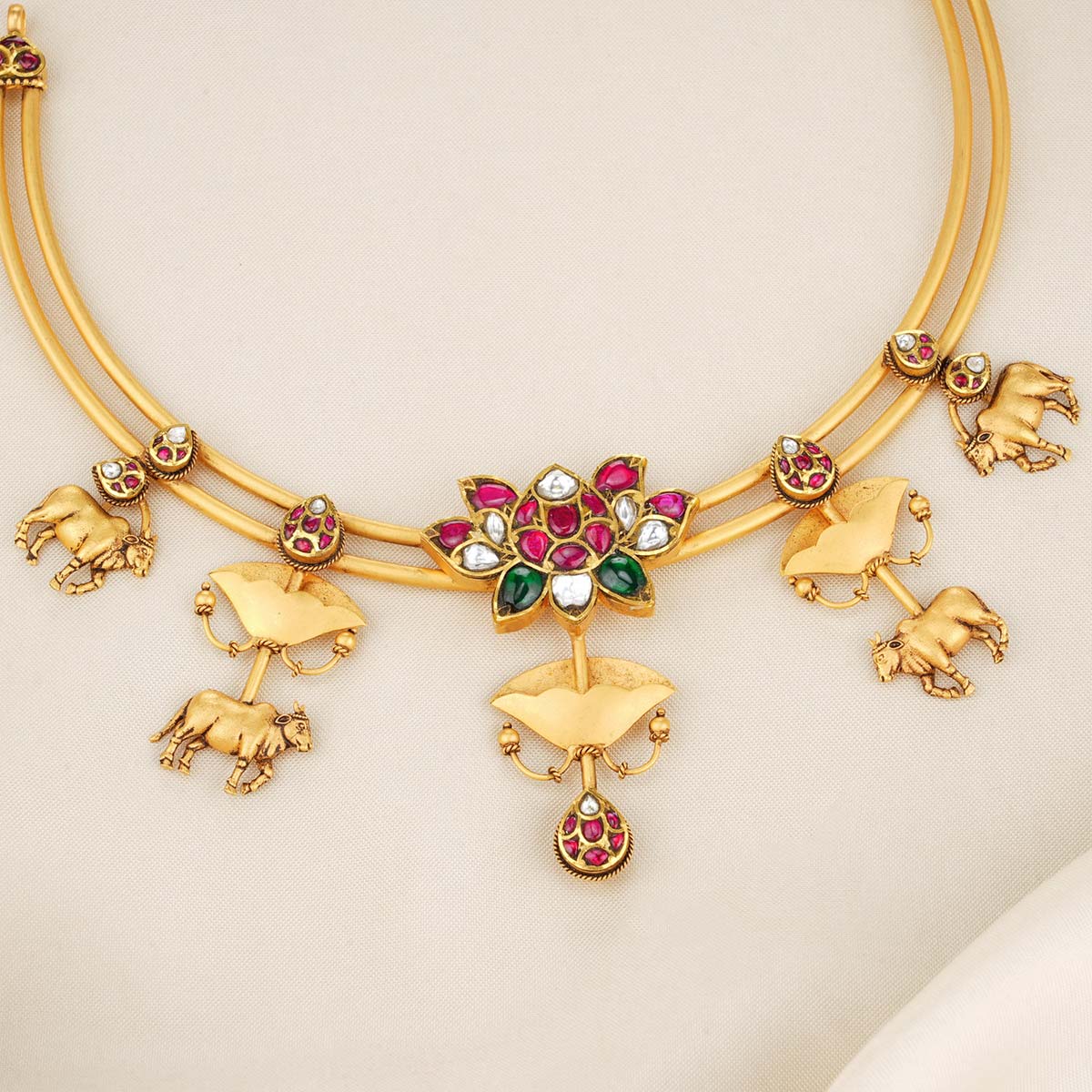 Golden Charm Short Necklace Set