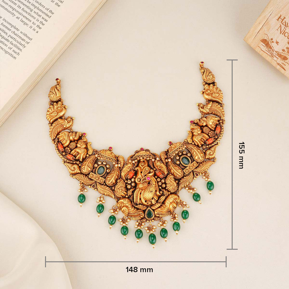 Stunning Short Necklace