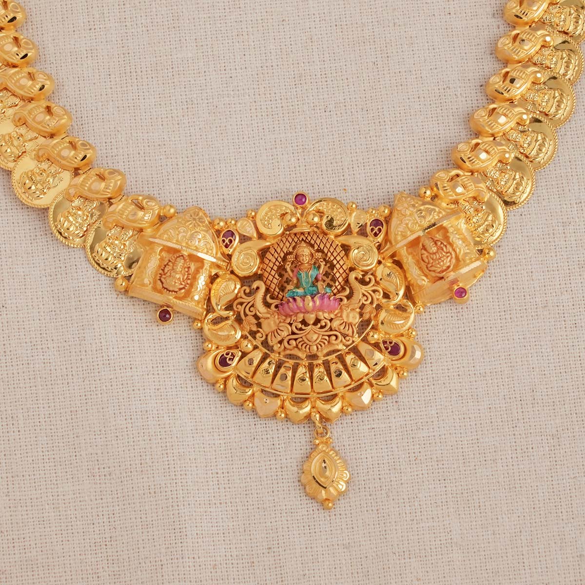 Lakshmi Kaasumala Short Necklace