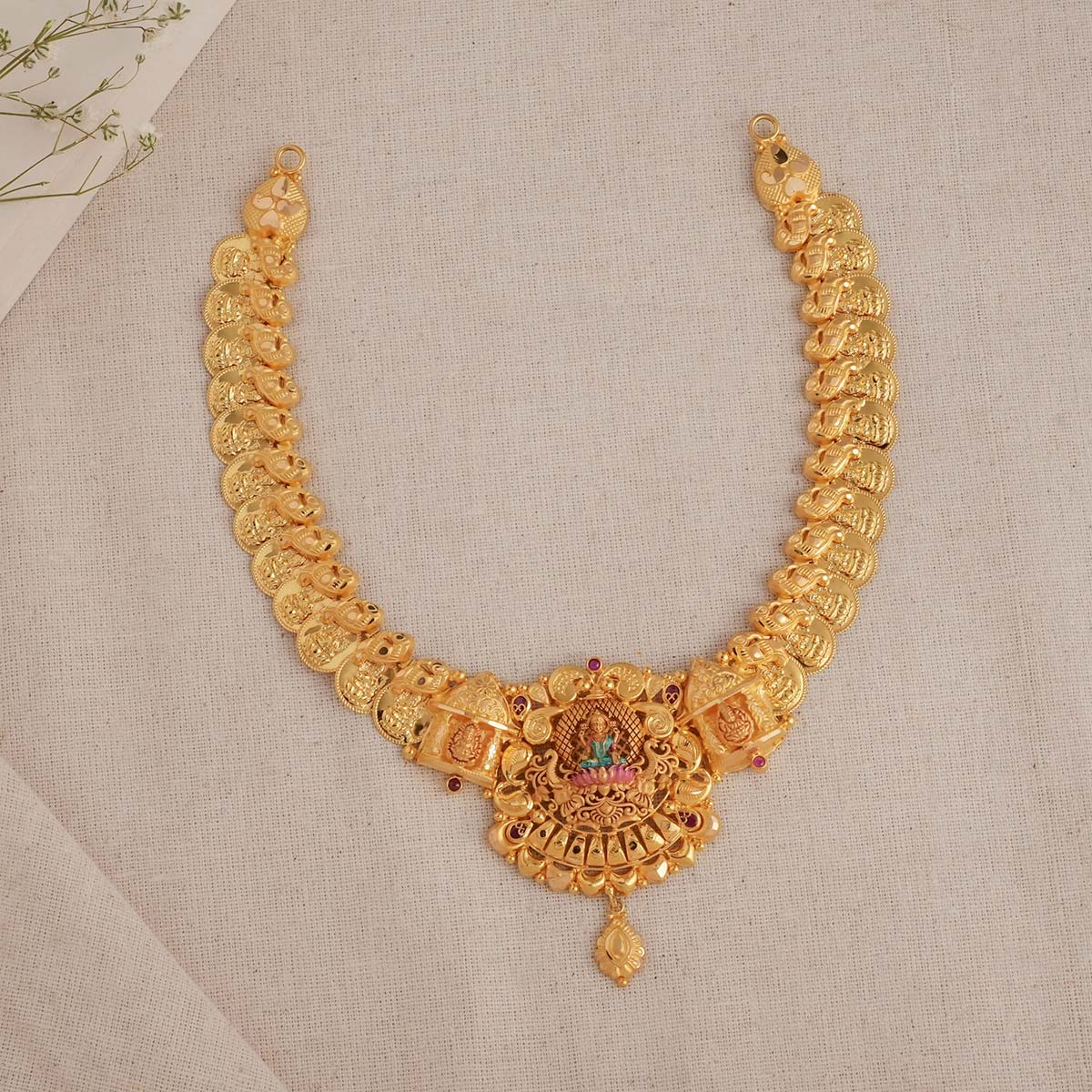 Lakshmi Kaasumala Short Necklace