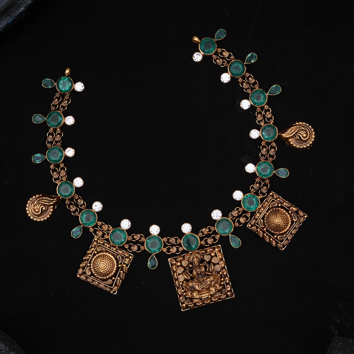 Shivani Victorian Necklace