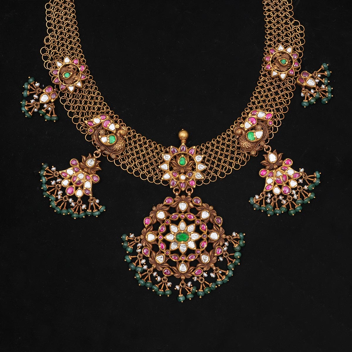 Chic & Fabulous Long Necklace