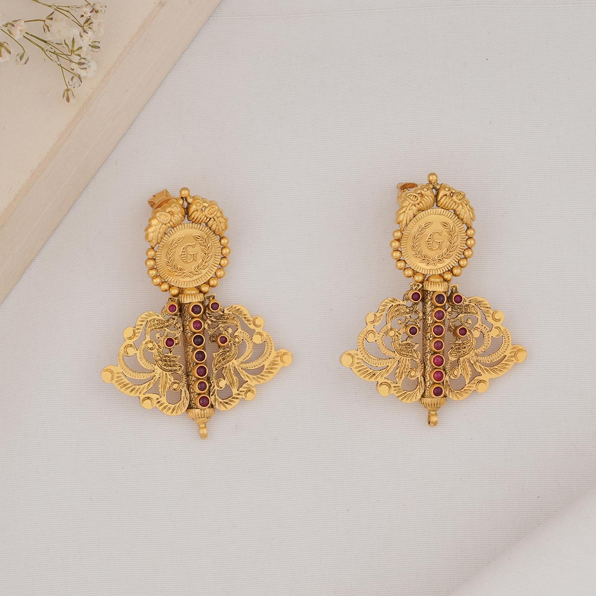Dheekshi Short Necklace Set