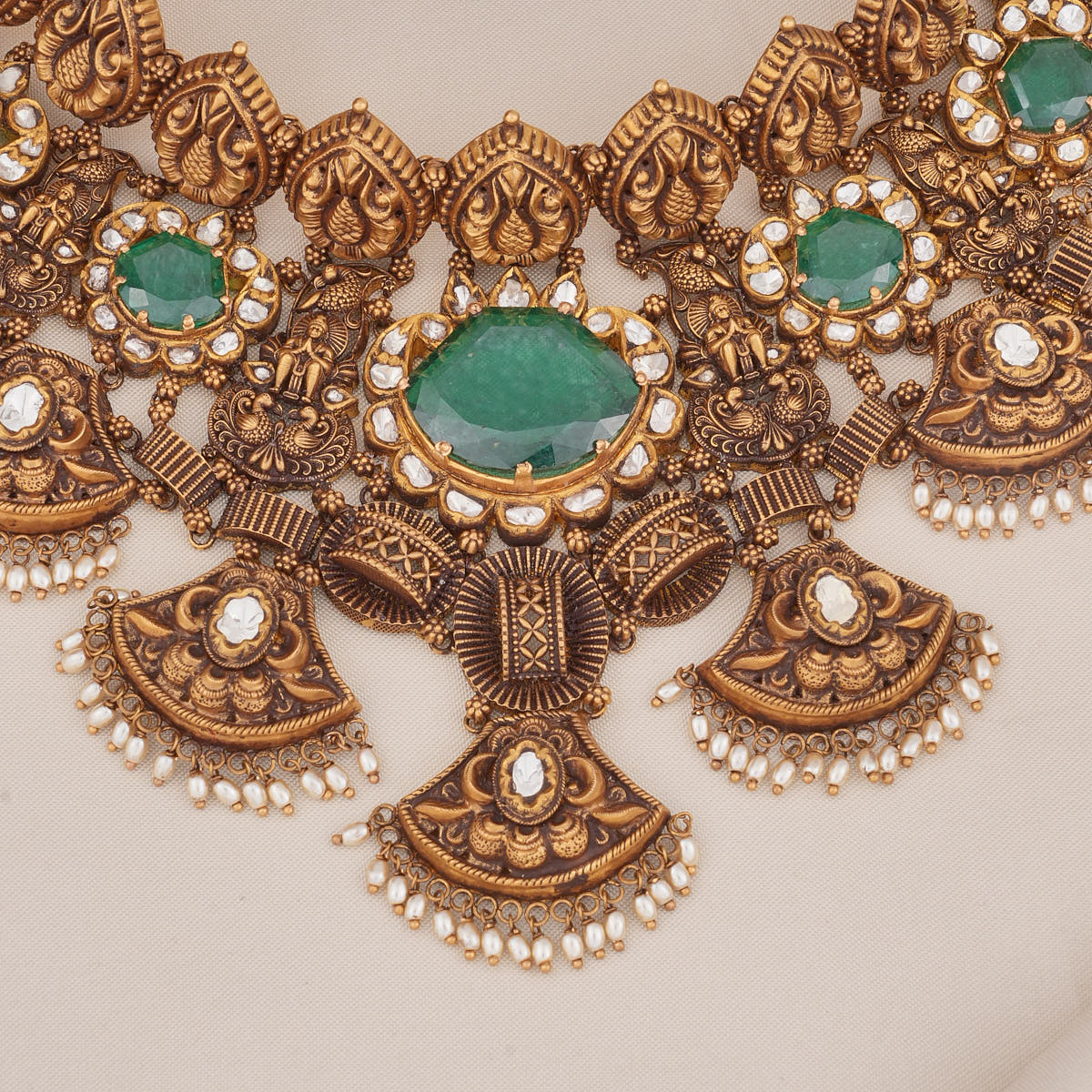 Vintage Charm Antique Short Necklace