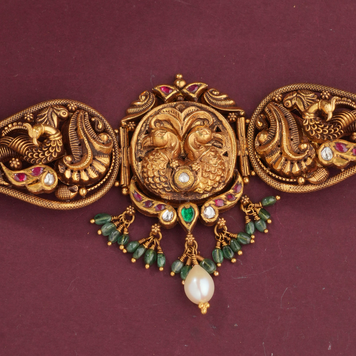 Catchy Antique Choker