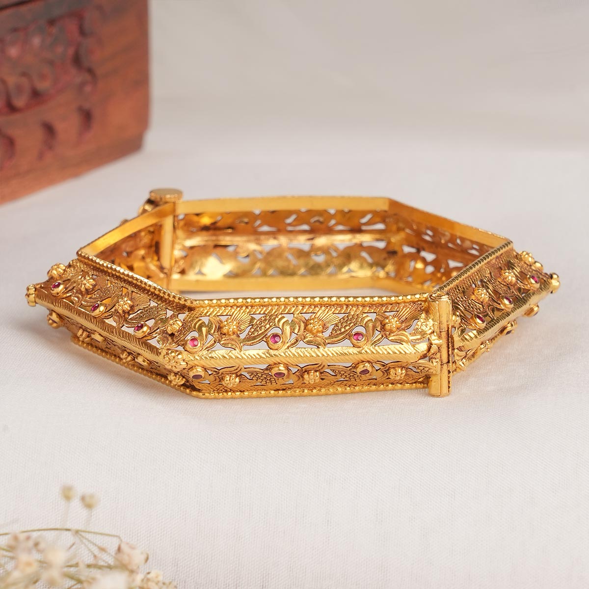 Kavyasri Bracelet