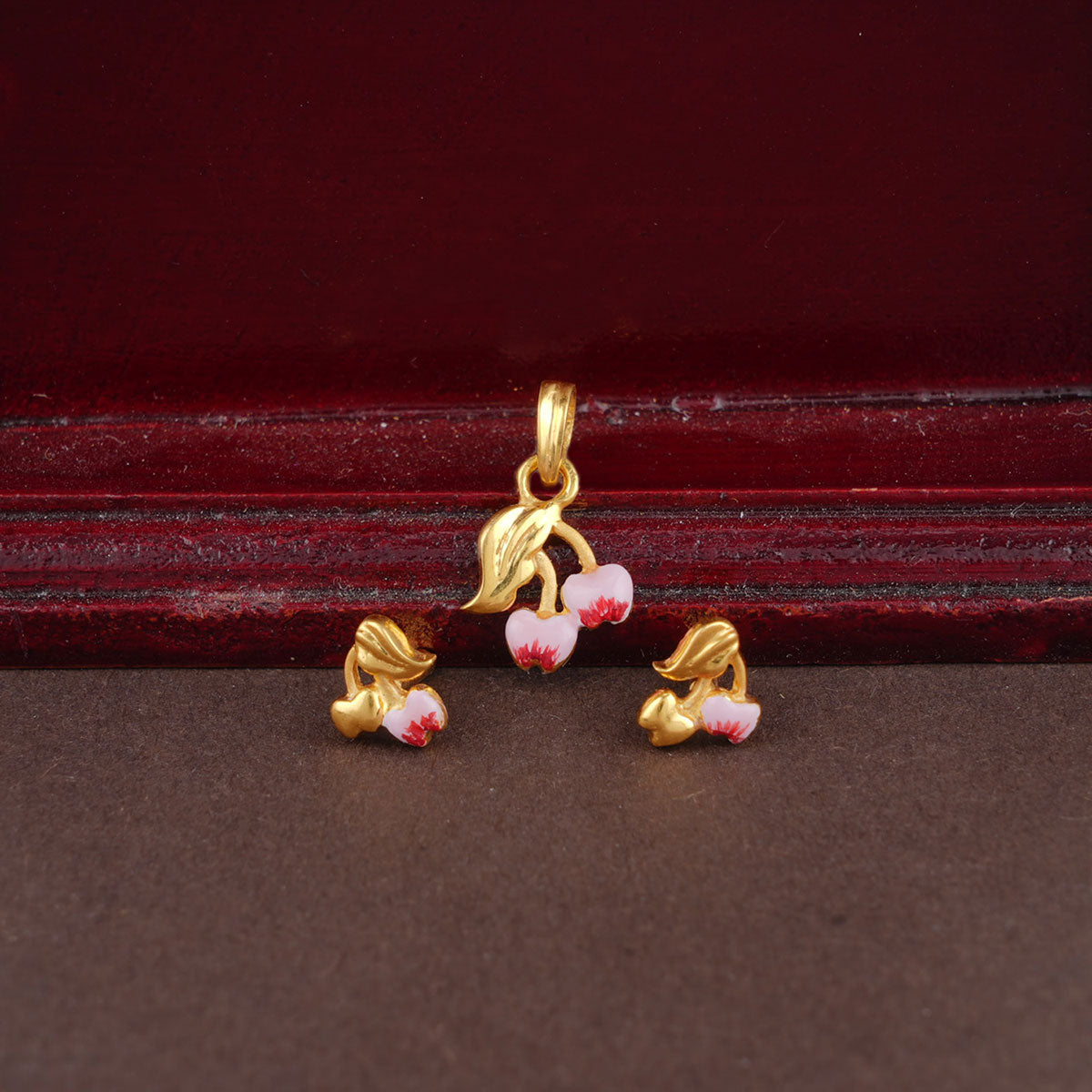 Cutie Frutie Pendant Set