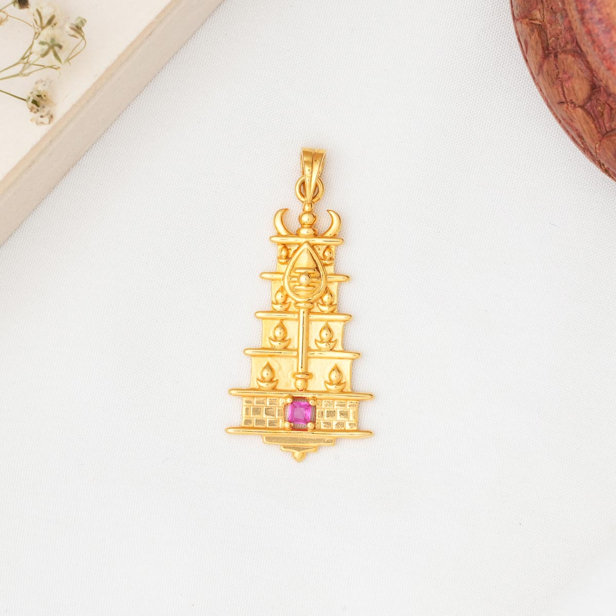 Shine Divine Pendant