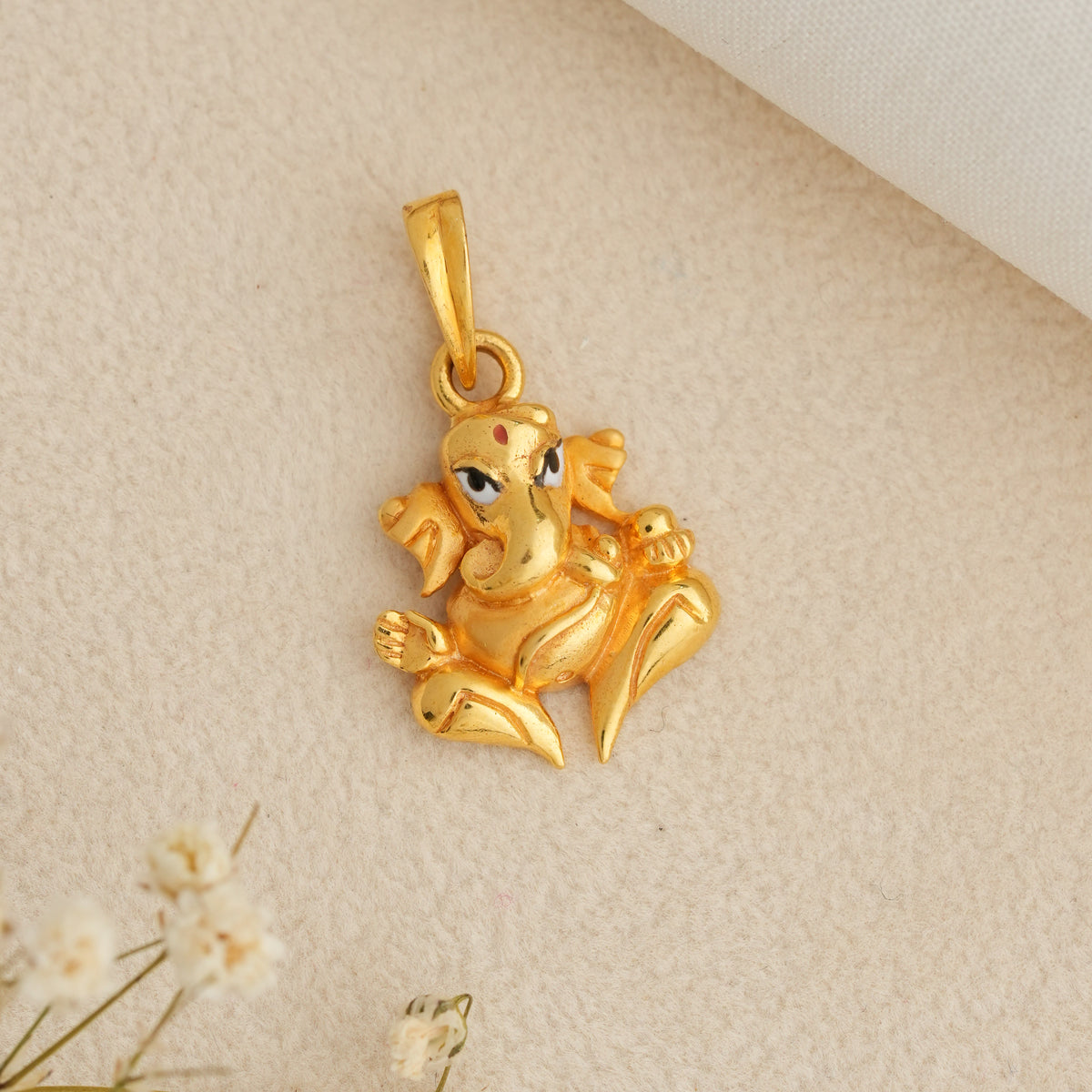 Attractive Ganesha Gold Pendant