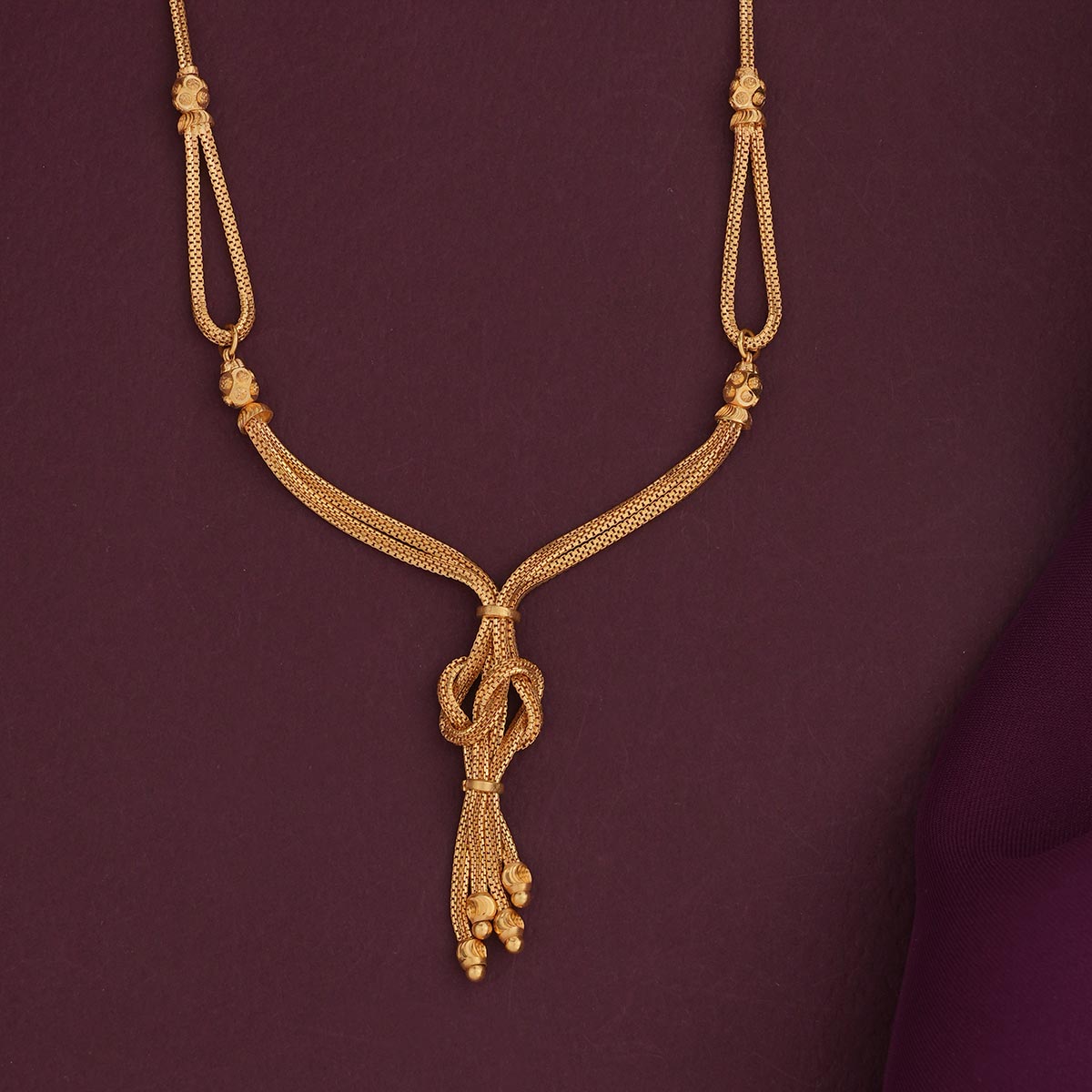 Dhavinkha Gold Chain