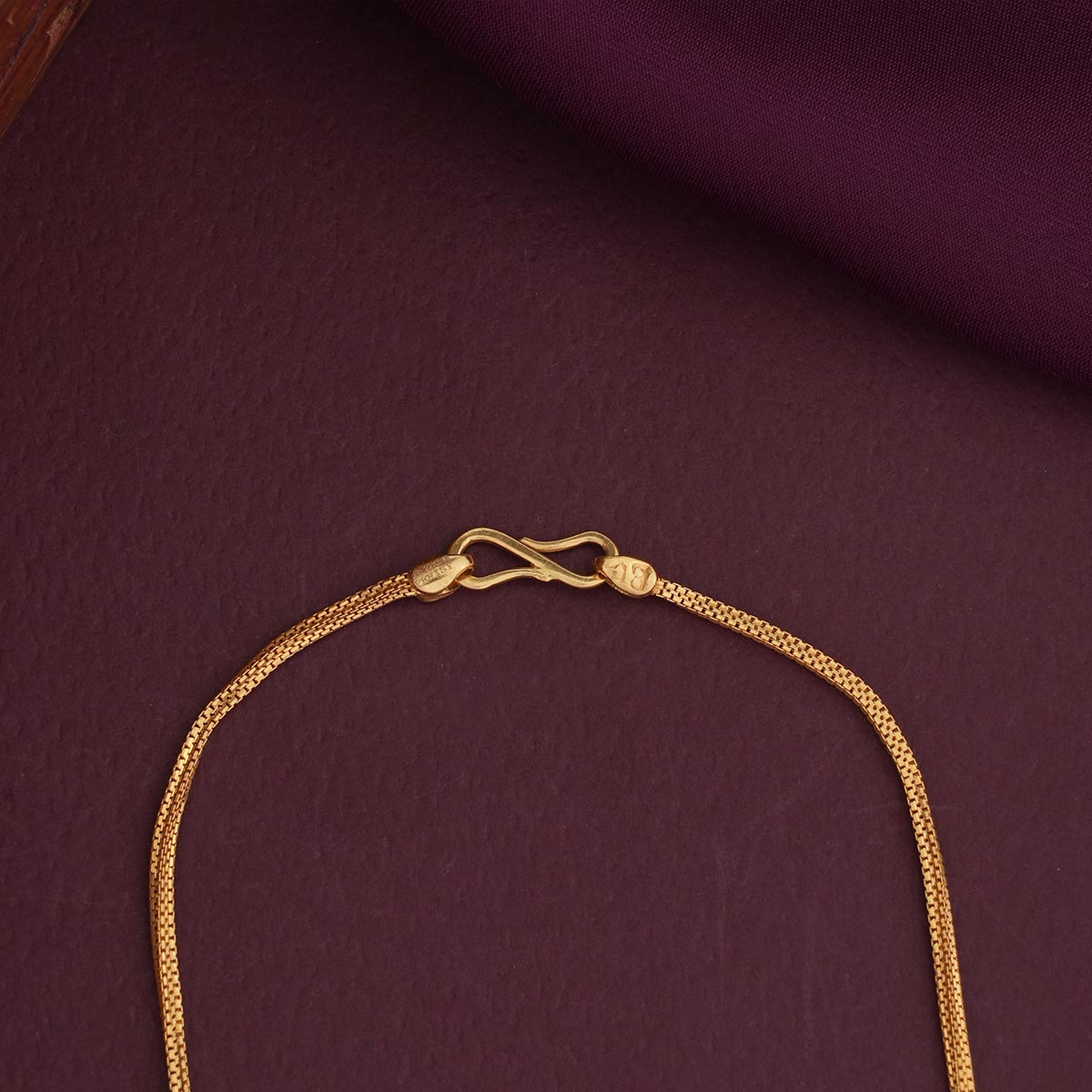 Dhrishya Gold Chain