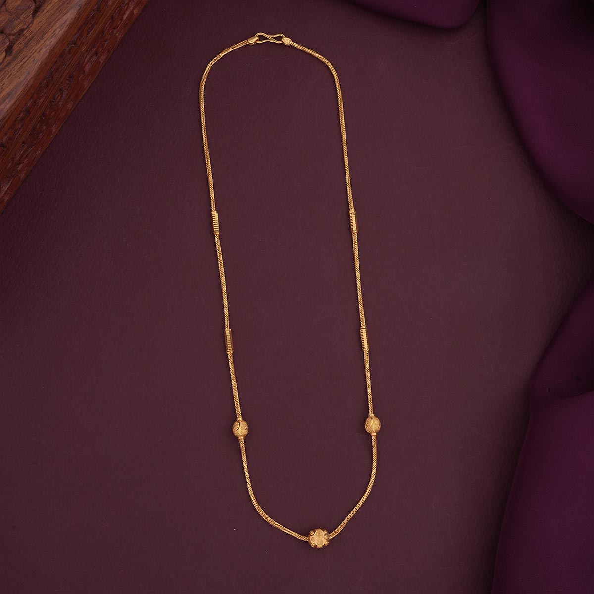 Dhrishya Gold Chain
