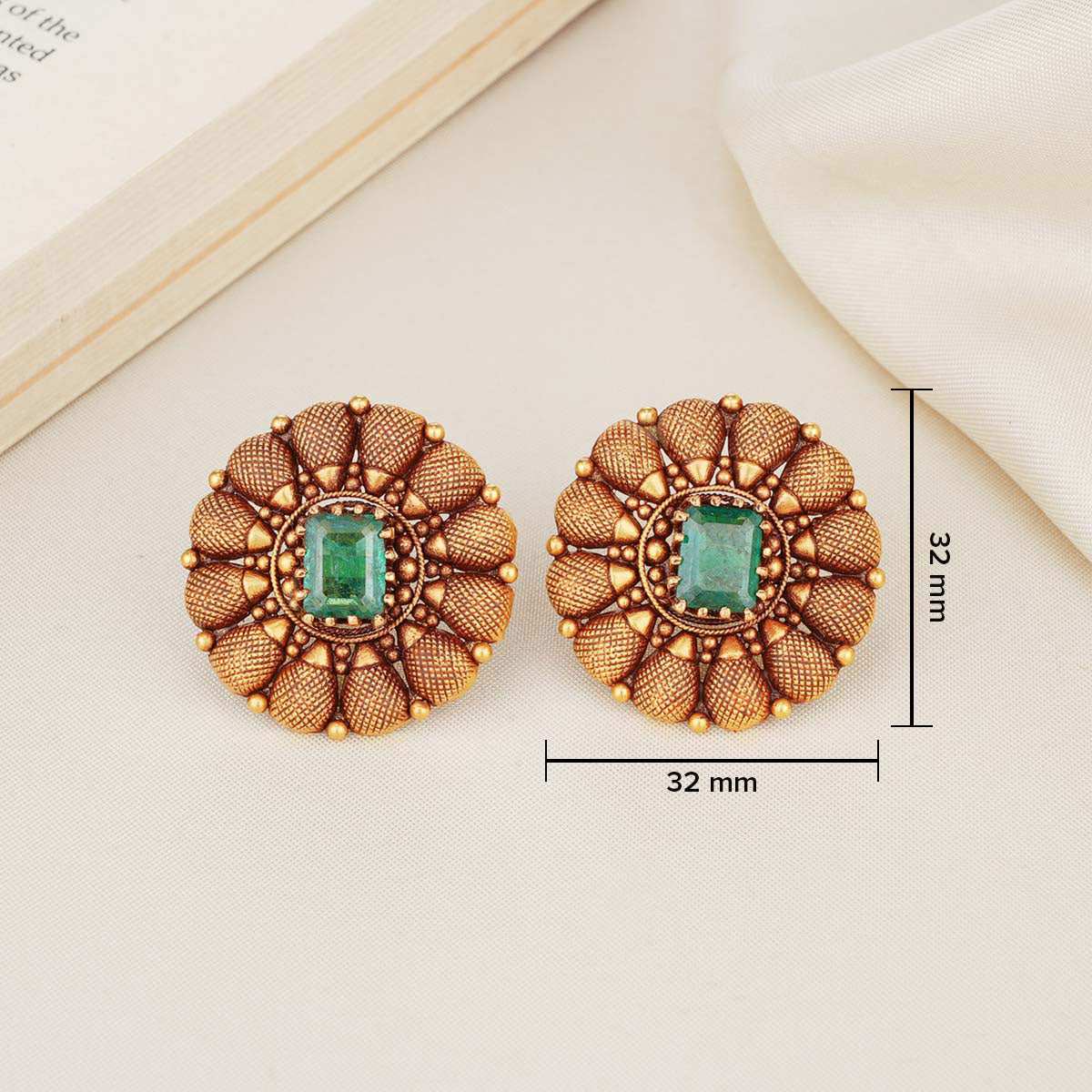 Amazing Studs