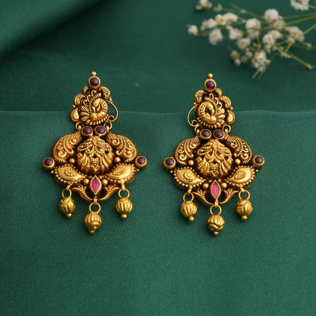 Shrikhaa Antique Chandhubaali Earrings