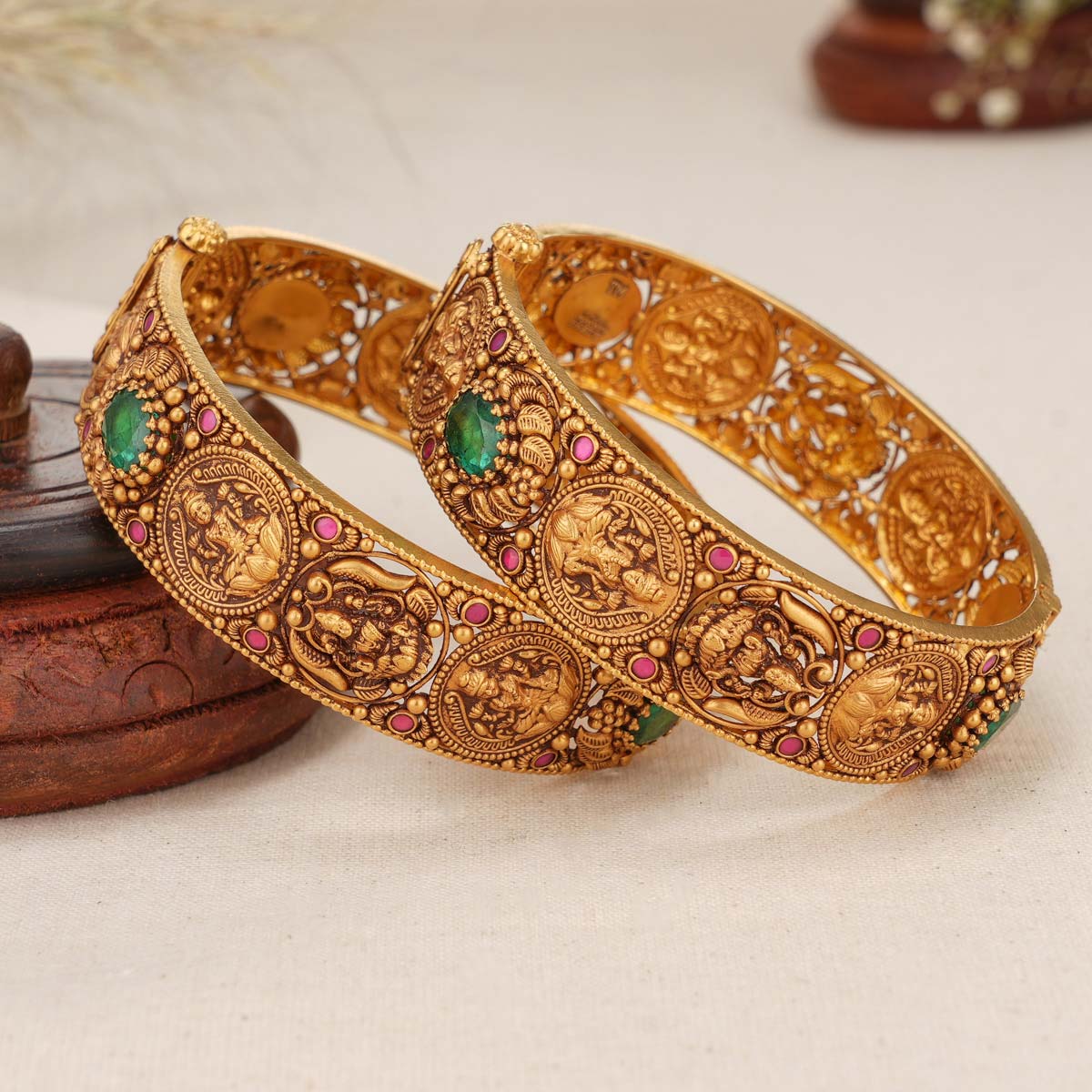 Traditional Look Antique Bangles