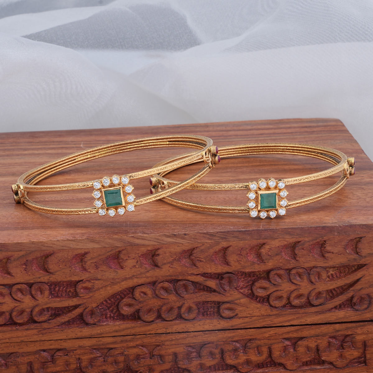 Stunning Pair Bangles