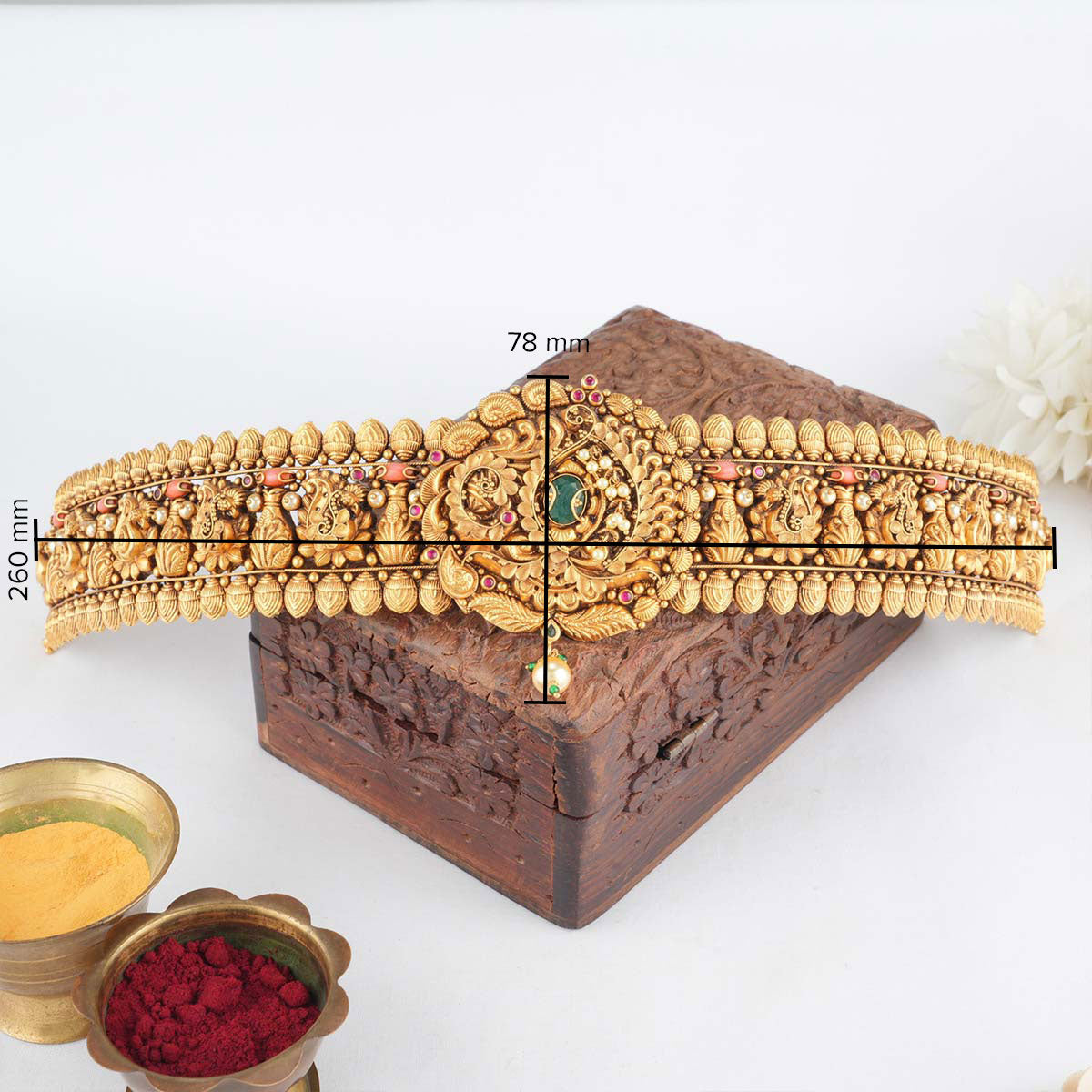 Divanshi Antique Oddiyanam