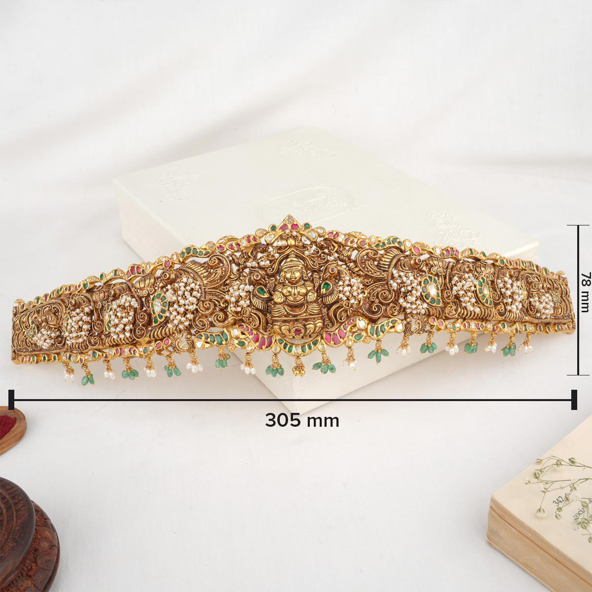 Shrinika Nagas Oddiyanam