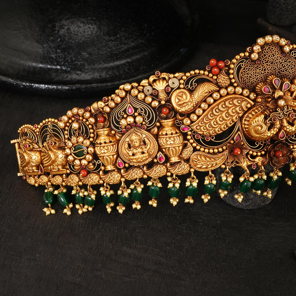 Amazing Bridal Oddiyanam