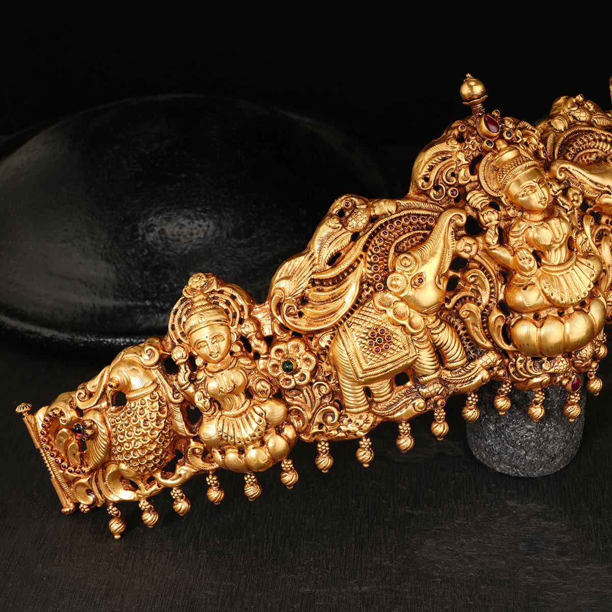 Dhakshana Bridal Oddiyanam