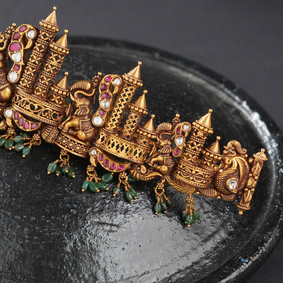 Charm Auspicious Antique Oddiyanam