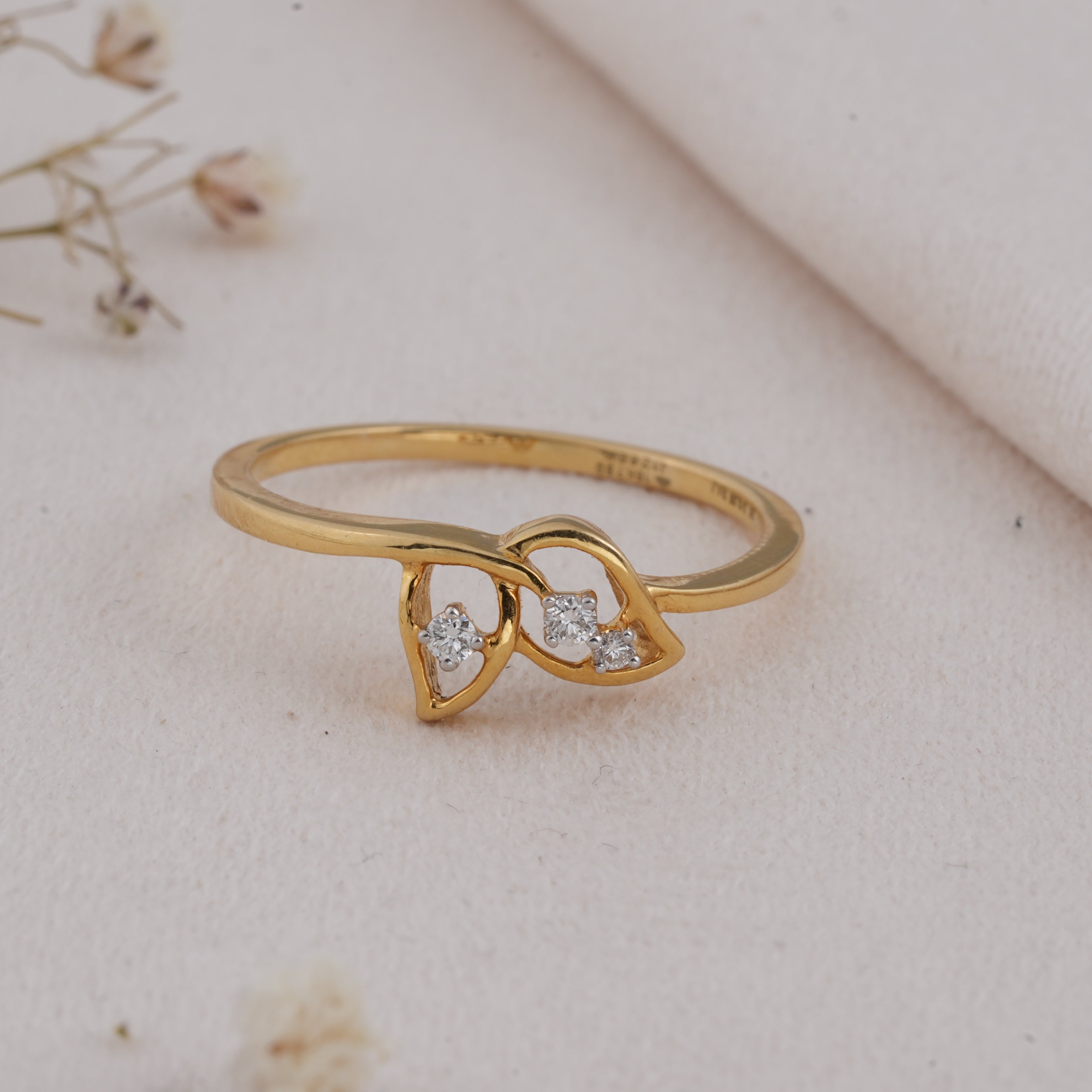 Charming Diamond Ring