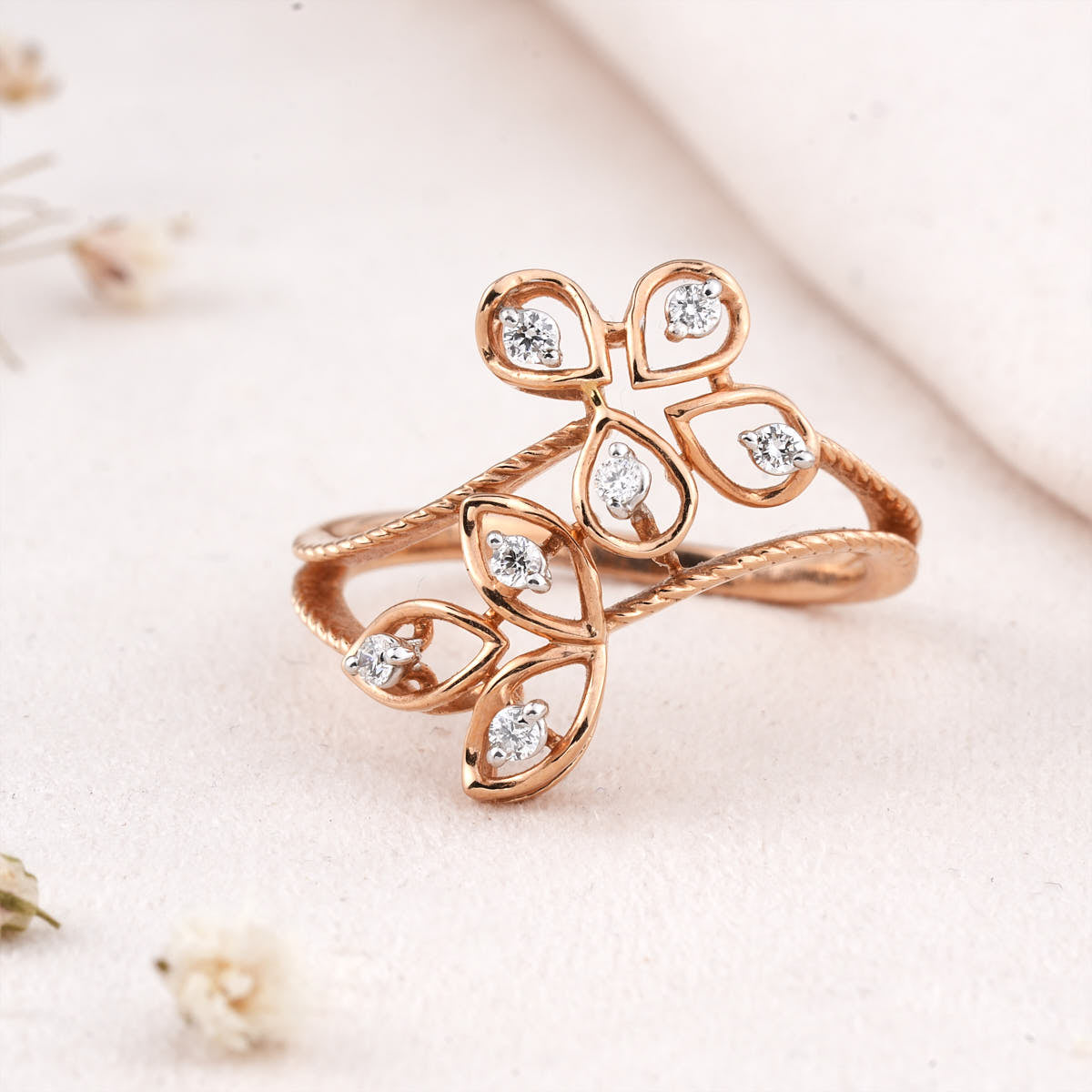 Facinate Diamond Ring