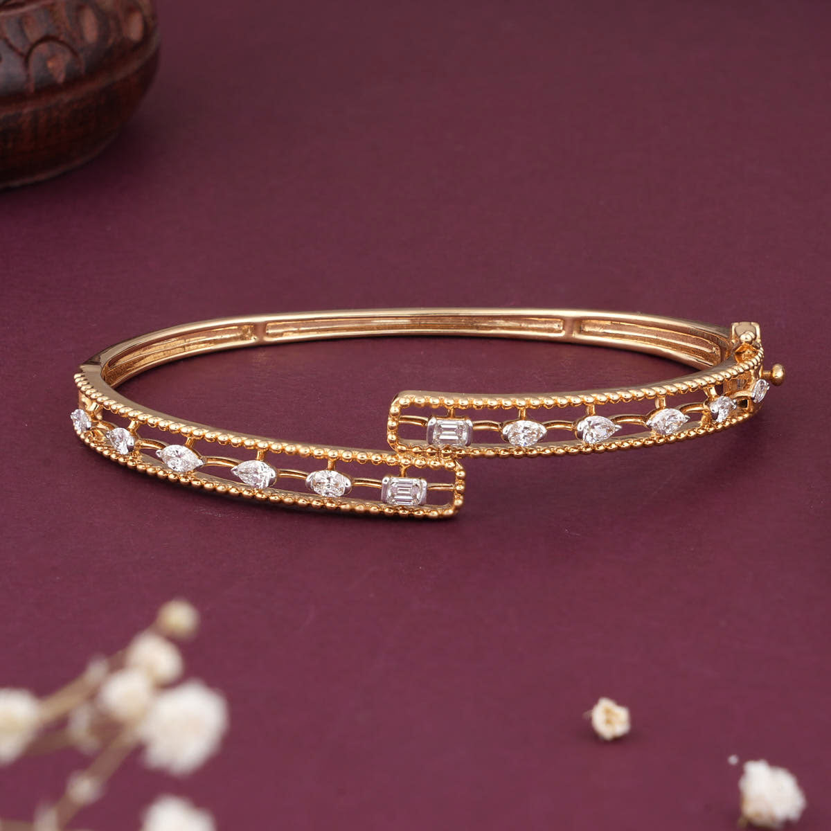 Royal Gleam Diamond Bracelet