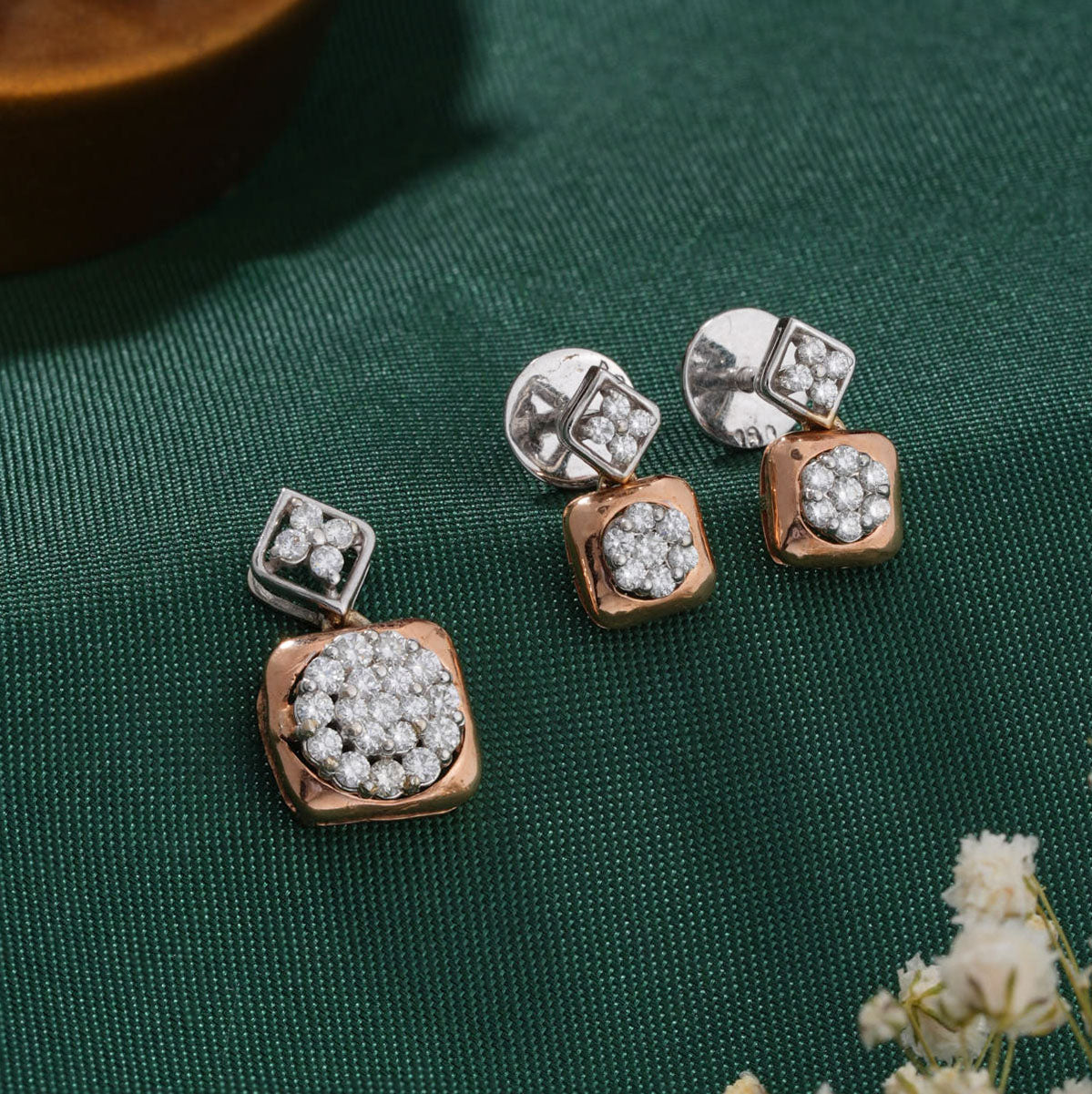 Surabhi Diamond Pendant Set