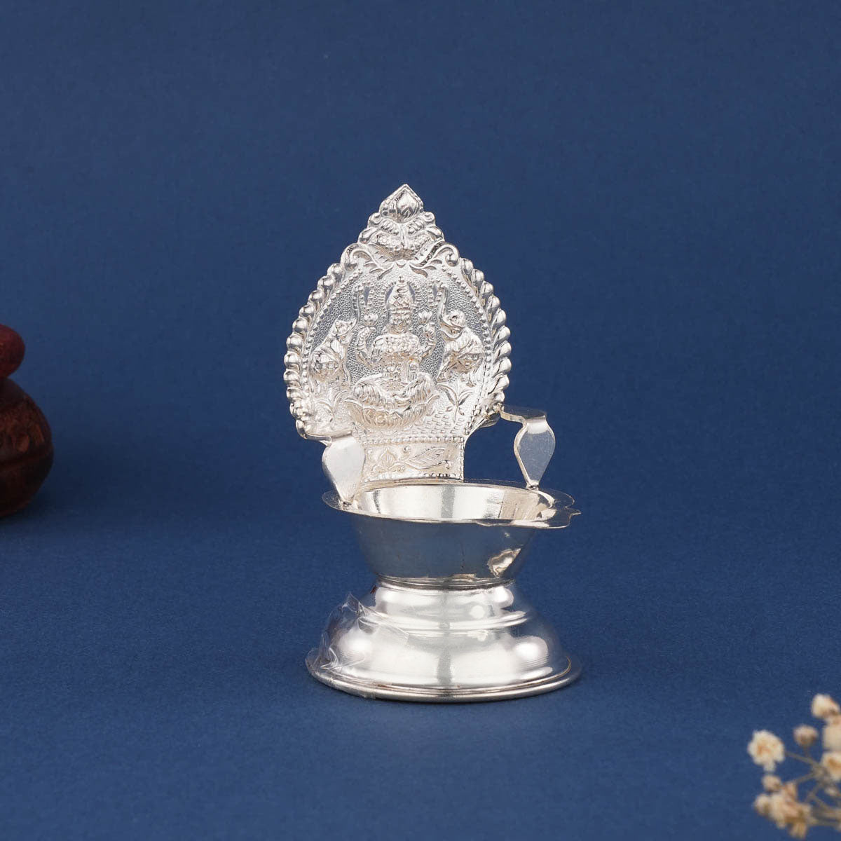 Sparkling Silver Lamp