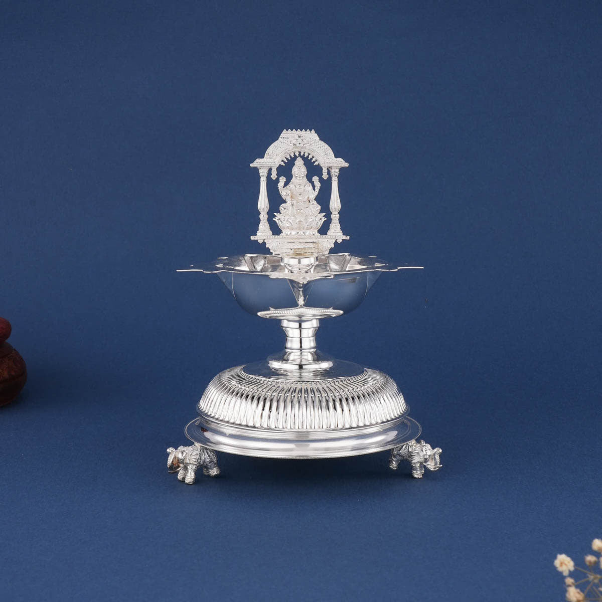 Enhancing Silver Lamp