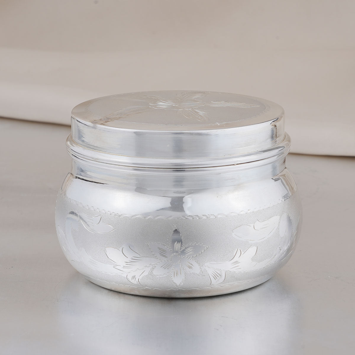 Silver Powder Box