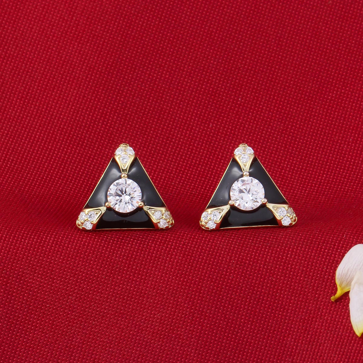 Vibe Shine Silver Studs
