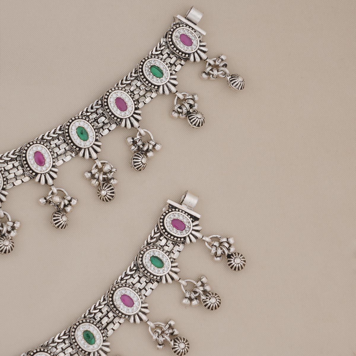Stunning Look Antique Anklet