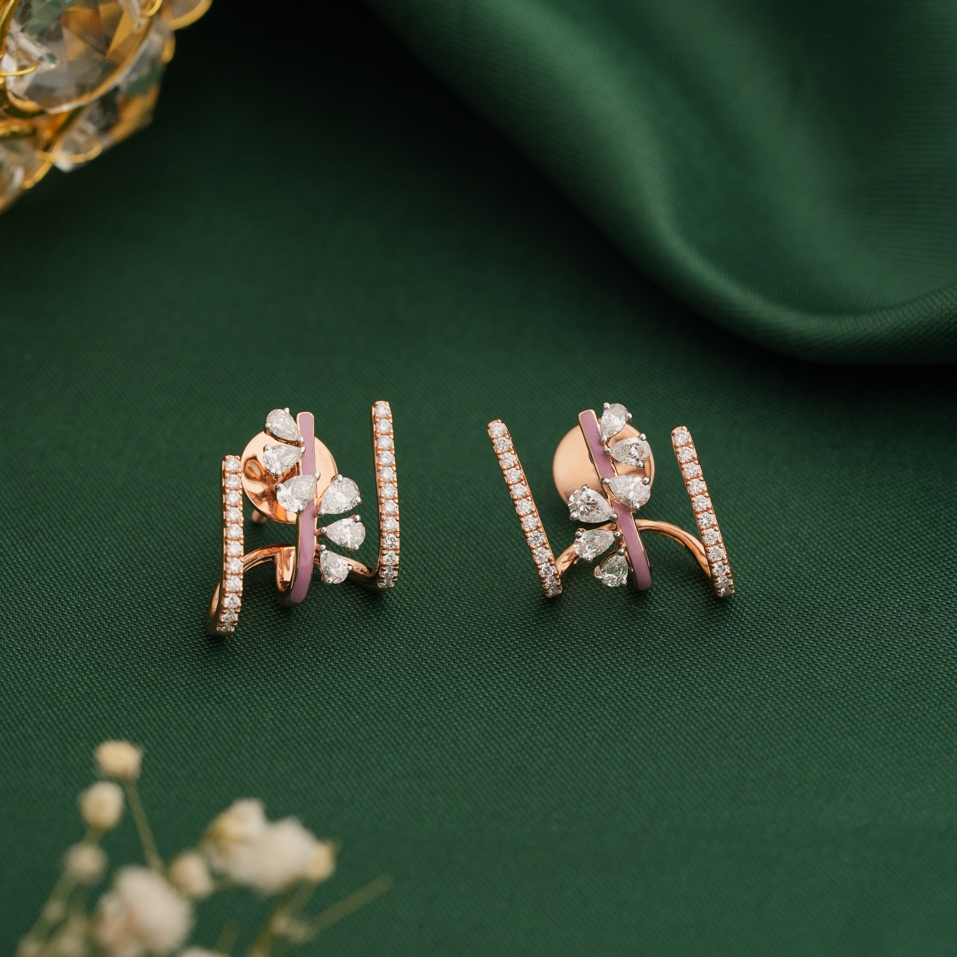 Glittering Diamond Stud