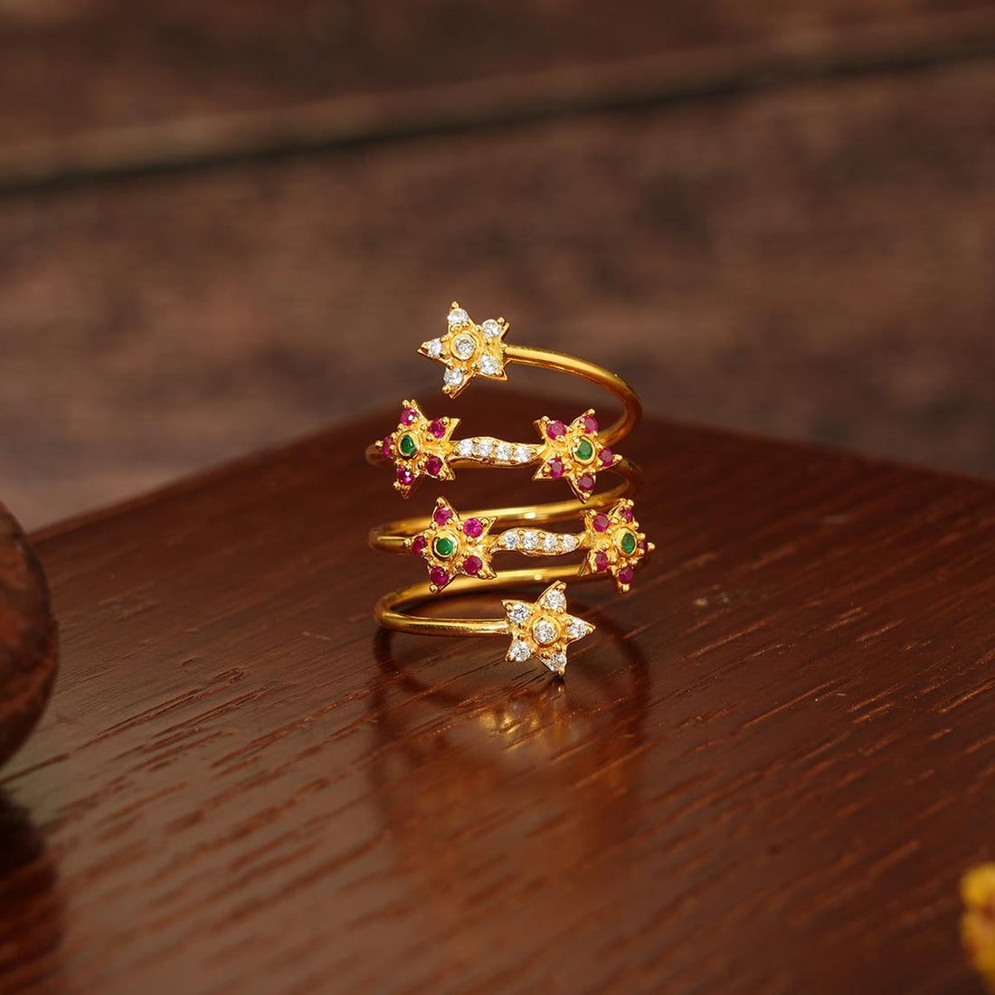 Glittering Star Gold Ring