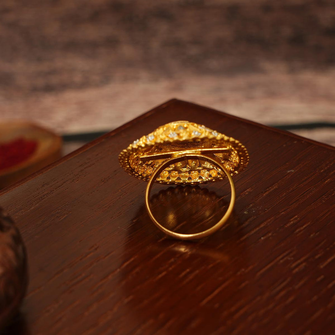 Grand Look Gold Ring