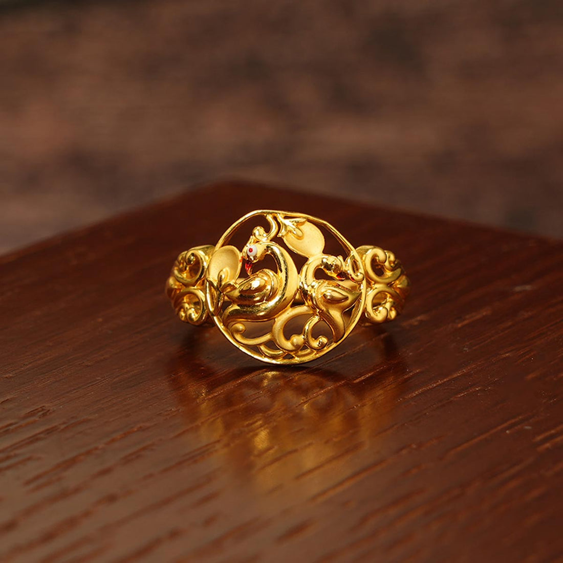 Royal Gold Ring