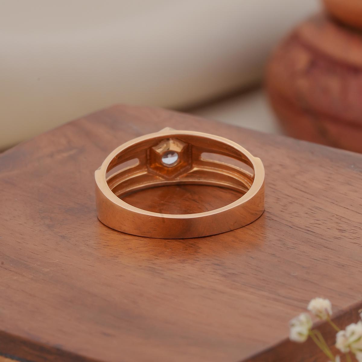 Ishitha Gold Ring