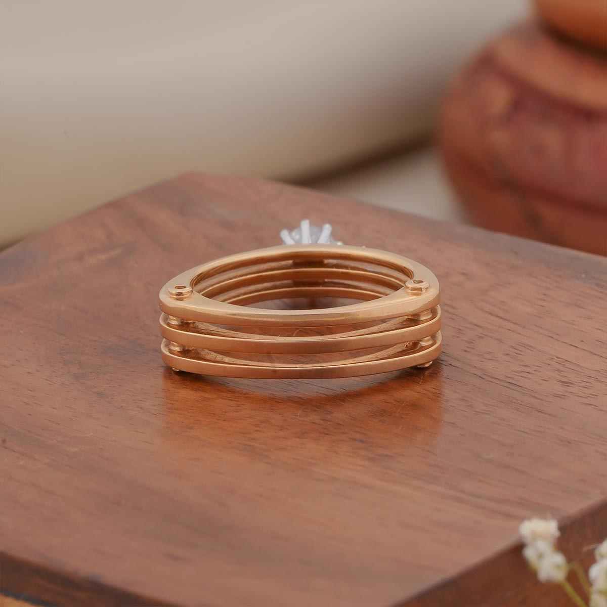 Elegant Gold Ring