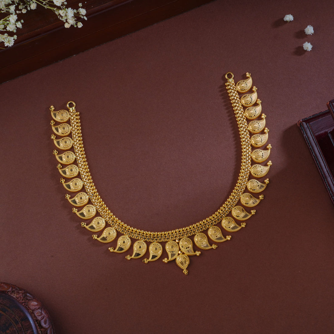 Sparking Short Necklace