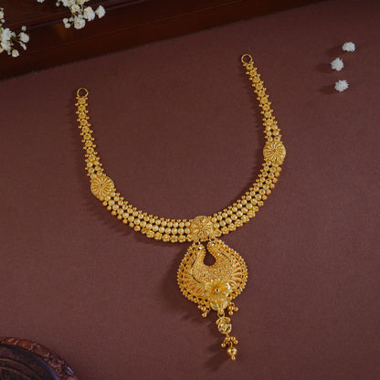 Samrish Gold Necklace