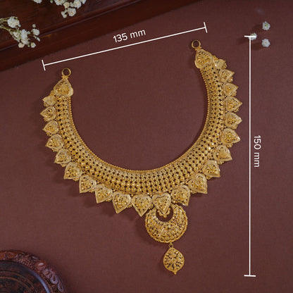 Nadhika Gold Necklace