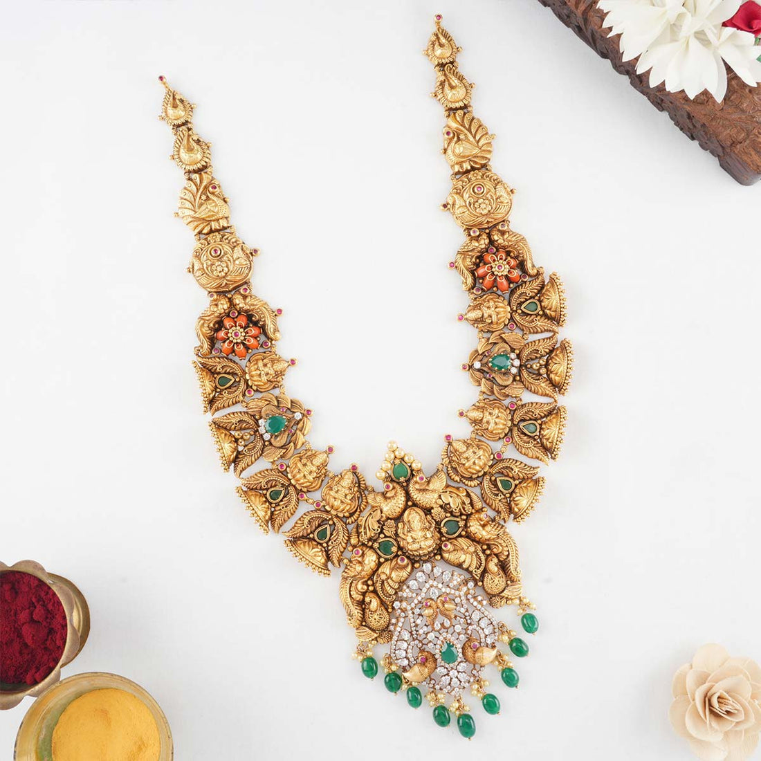 Pranasha Victorian Long Necklace