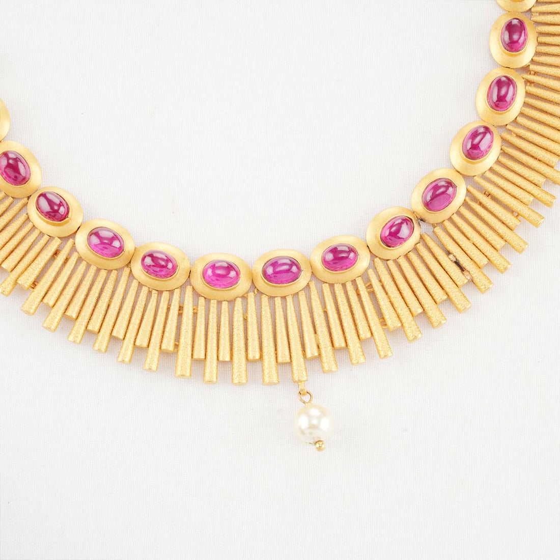 Unisha Fancy Look Necklace
