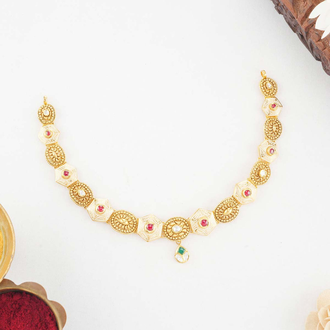 Akshata Short Necklace