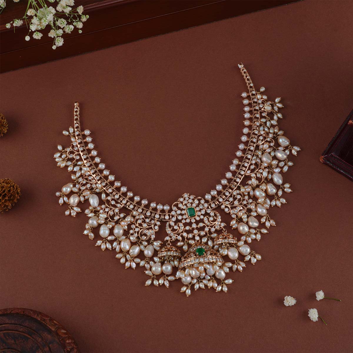Petunia Guttapusalu Short Necklace